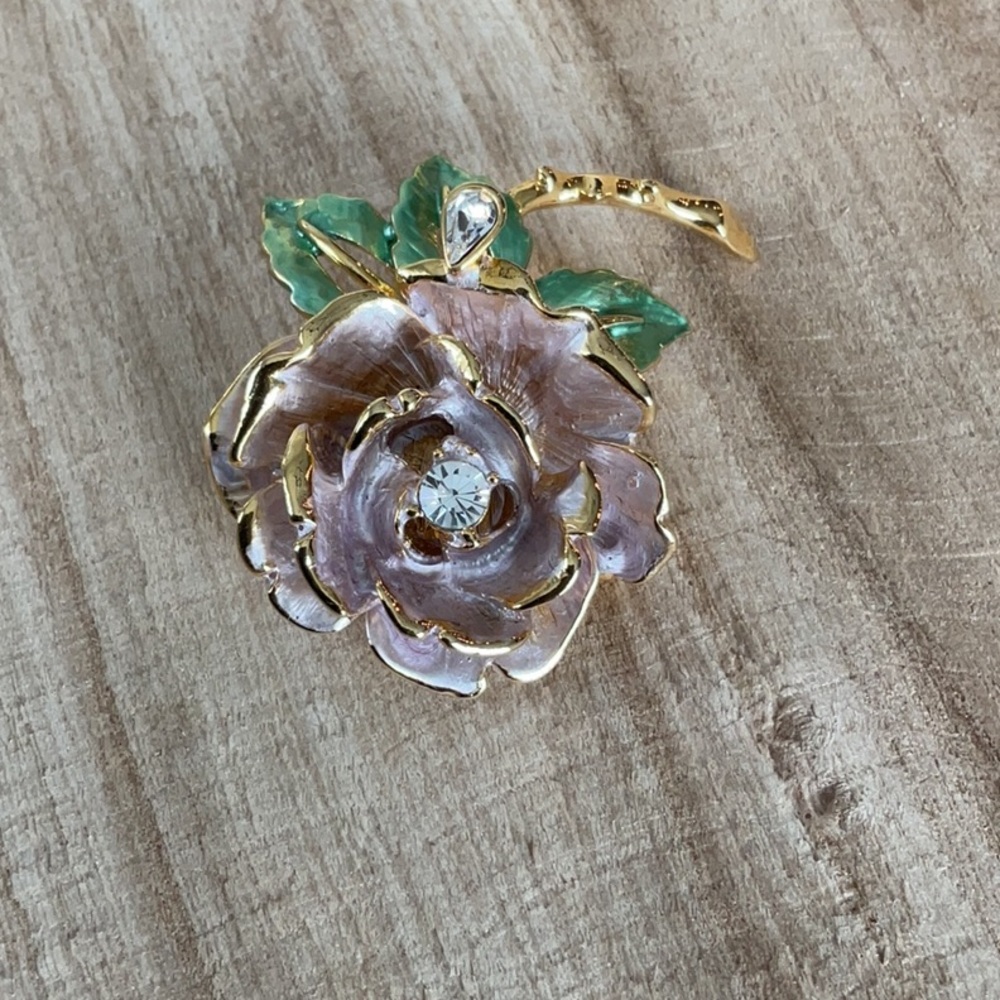 Princess Diana English Rose Pin/Brooch - Picture 2 of 12
